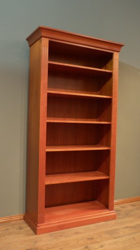 Kirschholz Bücherregal im klassischen Stil