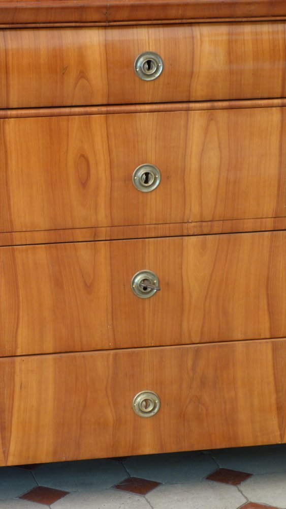 Klassische Biedermeierkommode, Kirschholz um 1850