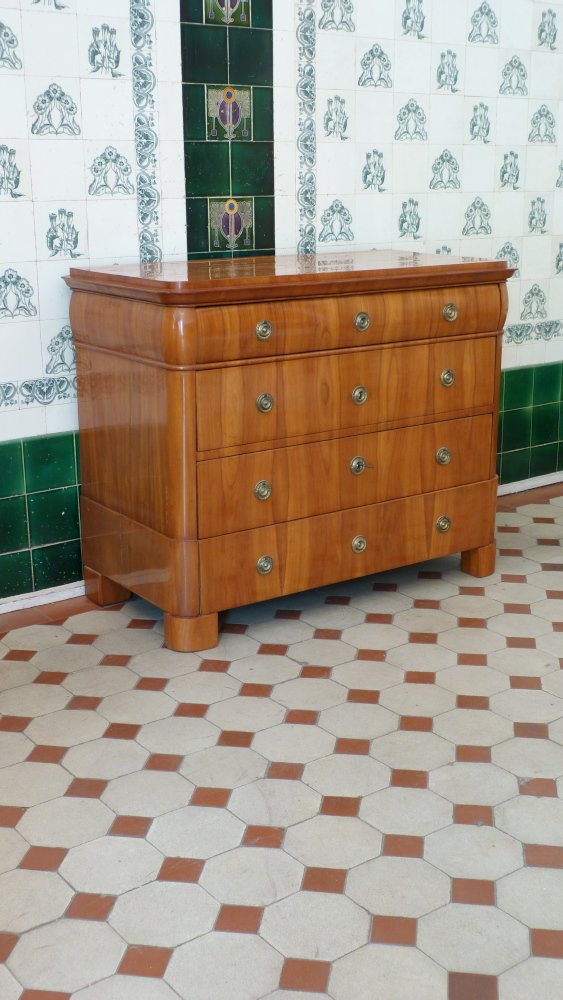 Klassische Biedermeierkommode, Kirschholz um 1850