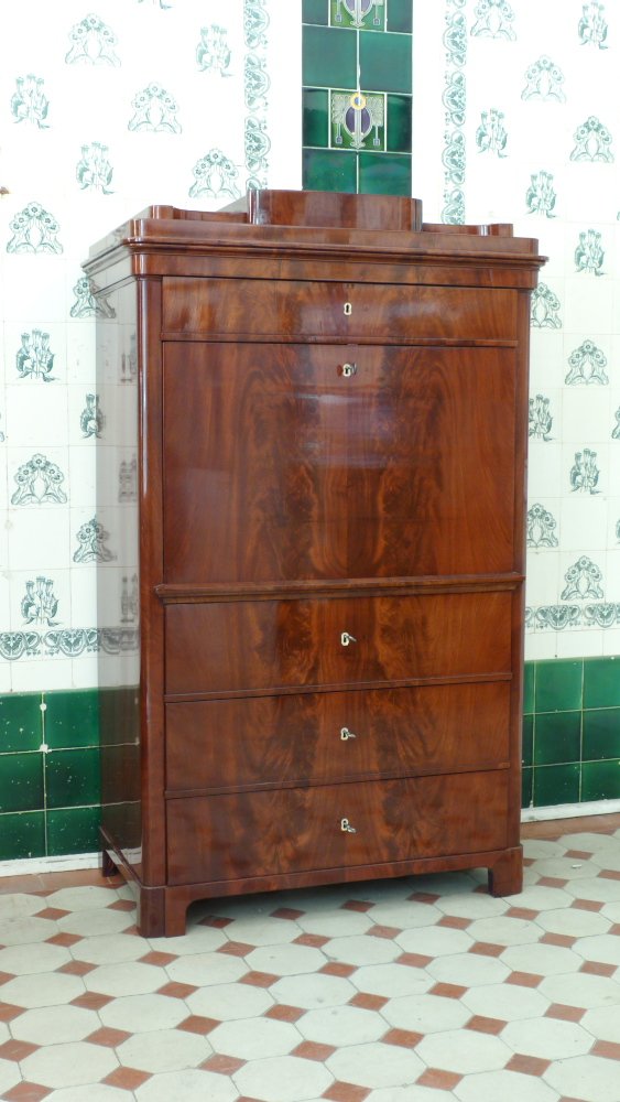 Biedermeier Sekret&auml;r, Mahagoni handpoliert um 1840