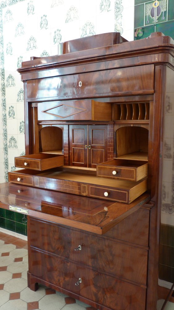 Biedermeier Sekret&auml;r, Mahagoni handpoliert um 1840
