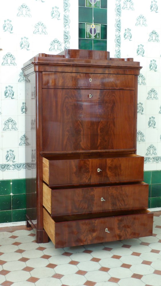 Biedermeier Sekret&auml;r, Mahagoni handpoliert um 1840
