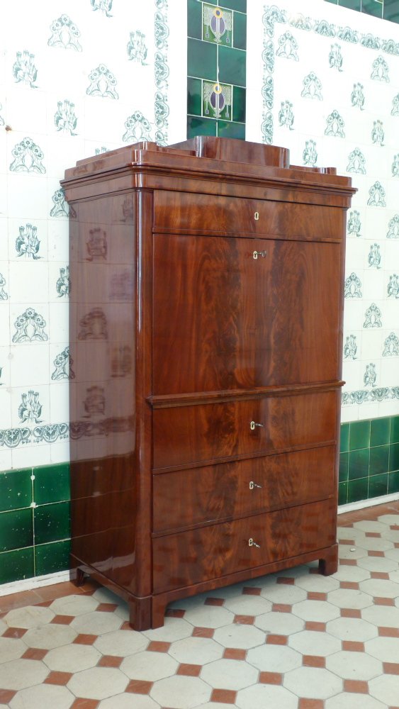 Biedermeier Sekret&auml;r, Mahagoni handpoliert um 1840