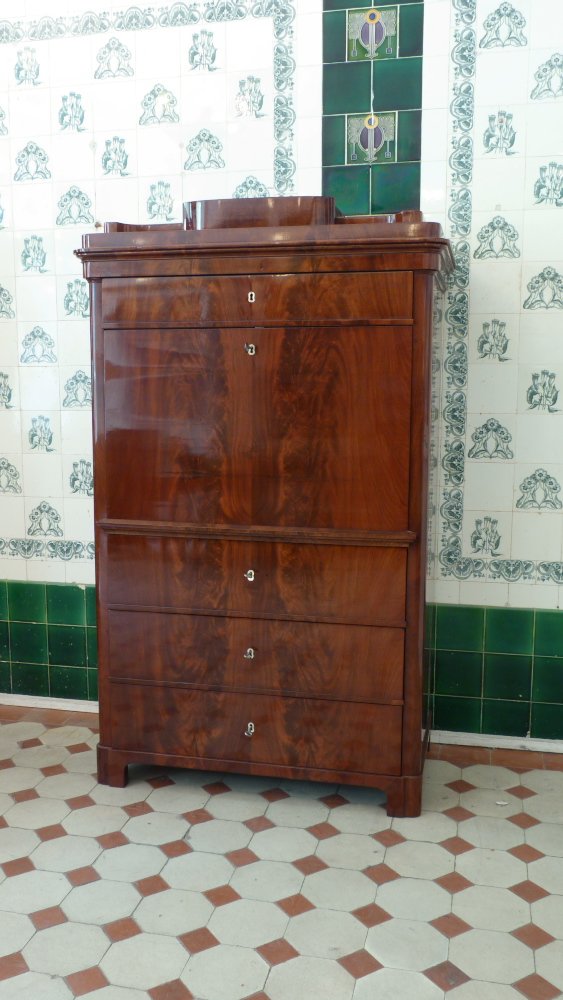 Biedermeier Sekret&auml;r, Mahagoni handpoliert um 1840